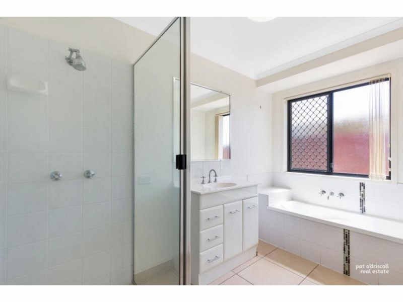 10 Koolamarra Drive, Gracemere QLD 4702